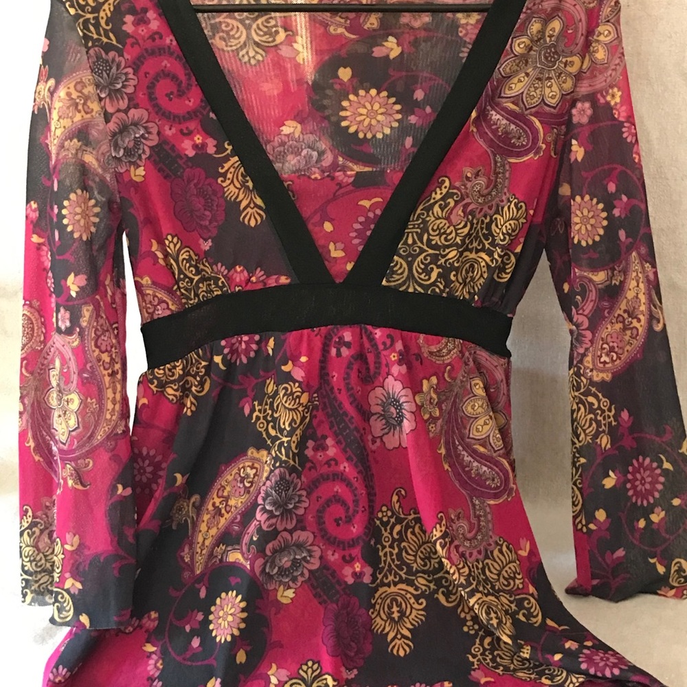 Sweet Pea by Stacy Frati 3/4 bell sleeve top
